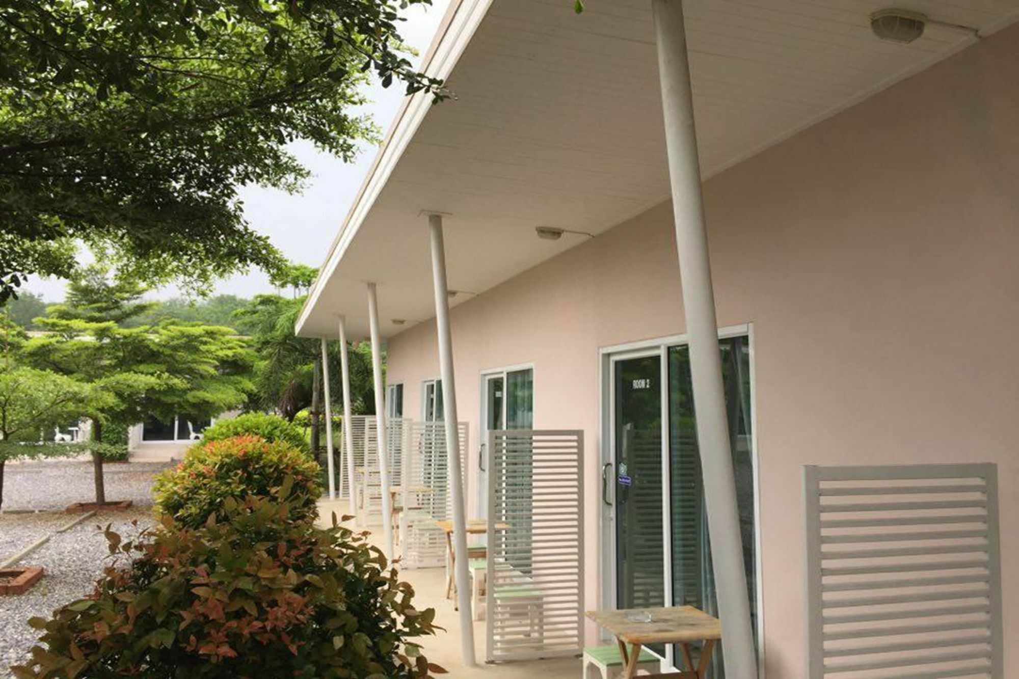 Baan Chan Suan Nong Nam Daeng Extérieur photo